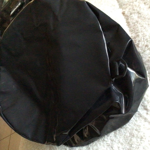 SKLZ Smashbag Carryall Golf Beach Gym Bag - Picture 5 of 10